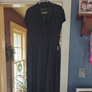 Chic Black Polka Dot Maxi Dress